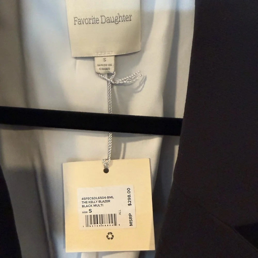 Favorite Daughter Blazer - Picture 3 of 4